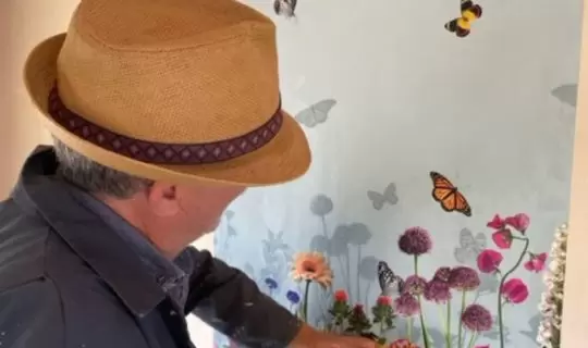 Maestro (Ian) at work, nice hat!
