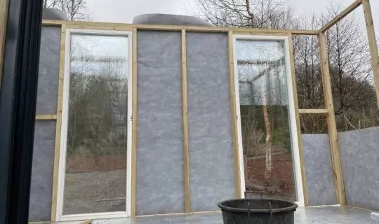 Windows & Insulation but no roof!